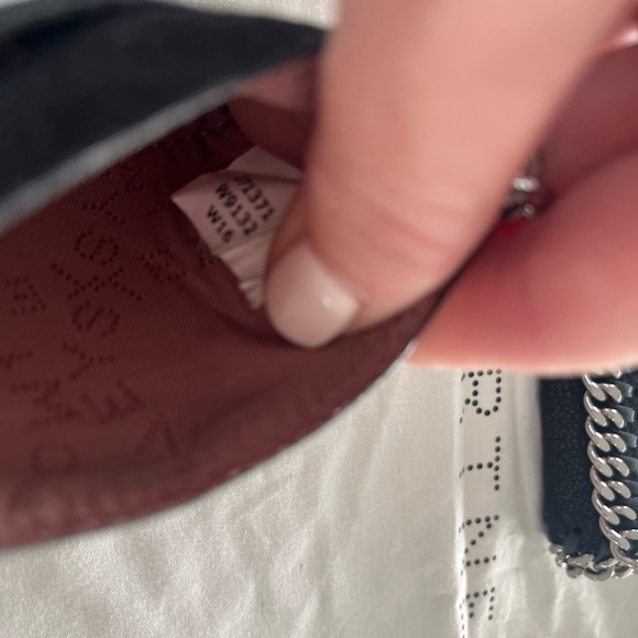 Stella McCartney - Black Falabella Card Holder - Shaggy Deer Vegan Suede Leather - Picture 4 of 9